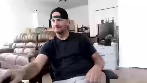 Snapshot of fallout7657 chatting on September 2025 04:10:02 PM Daddy online show from September 2025 04:10:02 PM