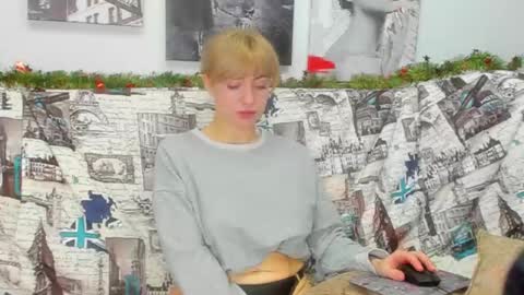 Nancy online show from December 2024 06:22:02 AM