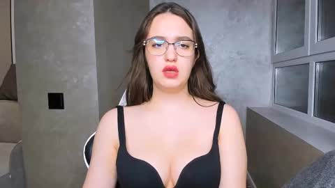 fancy bunny online show from February 2025 02:53:02 PM