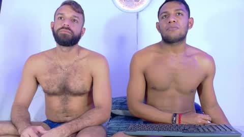 Snapshot of fantastic_couple_mens_ chatting on September 2025 07:01:02 AM Andres online show from September 2025 07:01:02 AM