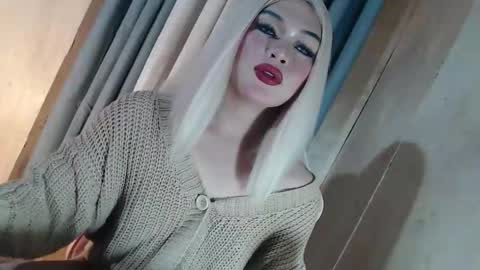 Snapshot of fantasticcock69_daniella chatting on May 2026 05:13:01 AM DANIELLA - DONT FORGET TO GIVE ME A THUMBSU UP online show from May 2026 05:13:01 AM