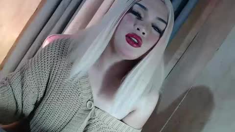 Snapshot of fantasticcock69_daniella chatting on June 2026 04:26:02 AM DANIELLA - DONT FORGET TO GIVE ME A THUMBSU UP online show from June 2026 04:26:02 AM