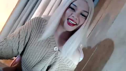DANIELLA - DONT FORGET TO GIVE ME A THUMBSU UP online show from June 2026 09:34:01 PM