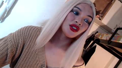 DANIELLA - DONT FORGET TO GIVE ME A THUMBSU UP online show from July 2026 03:20:02 AM
