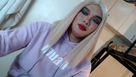 DANIELLA - DONT FORGET TO GIVE ME A THUMBSU UP online show from July 2026 02:21:01 AM