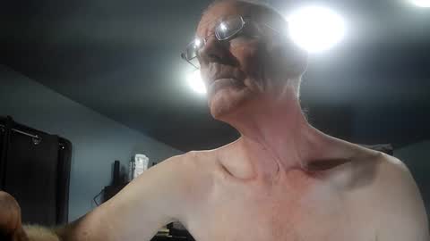 fantasyresort online show from October 2025 03:02:02 AM