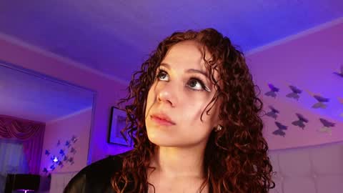 Farah online show from January 2025 12:03:01 PM