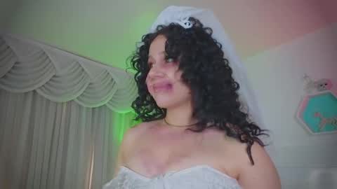 Farah online show from October 2025 12:06:01 PM