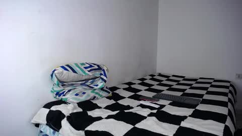 farid_24 online show from February 2026 11:46:01 PM