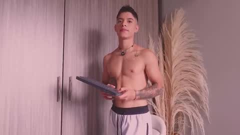 farid_jake_ online show from January 2026 04:23:02 PM