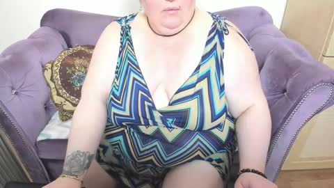 fashiona online show from October 2025 12:13:01 AM