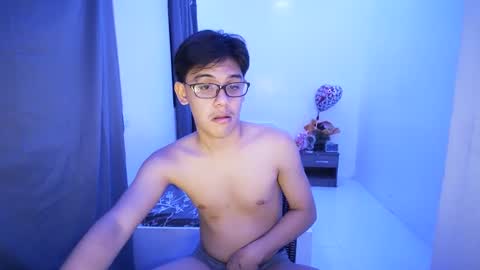 Snapshot of fastfucker_22 chatting on March 2025 04:33:02 PM fastfucker_22 online show from March 2025 04:33:02 PM