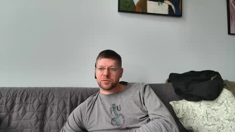 Snapshot of fattenmenow chatting on February 2025 11:14:02 AM fattenmenow online show from February 2025 11:14:02 AM