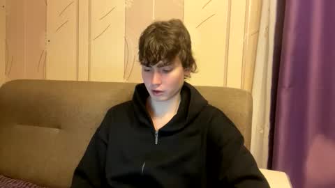 Faust online show from November 2025 01:45:01 PM