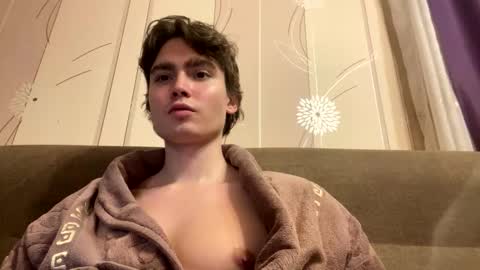 Faust online show from November 2025 06:13:01 AM