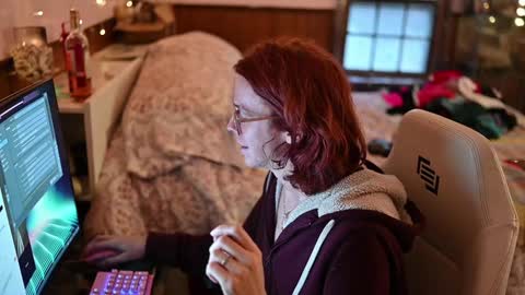 Faye Holloway online show from December 2024 09:17:02 PM