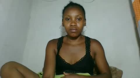 fayence09 online show from November 2025 06:03:02 PM