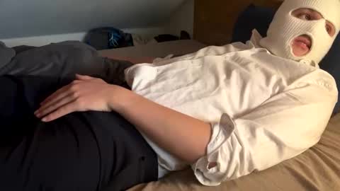 Fbab online show from November 2025 04:06:01 PM