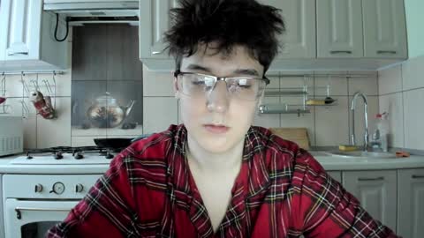 Michael online show from December 2024 12:22:02 PM