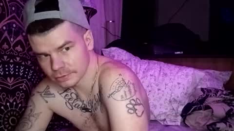 Snapshot of feathersngb32 chatting on October 2025 11:50:01 AM feathersngb32 online show from October 2025 11:50:01 AM