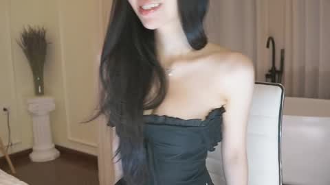 feel_me_00 online show from January 2026 11:08:01 PM