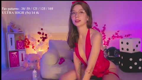 Snapshot of feelbetterwithme chatting on September 2025 05:07:02 AM Princess Kate HOT ANAL VID ON FANSLY Help me reach 100 likes online show from September 2025 05:07:02 AM