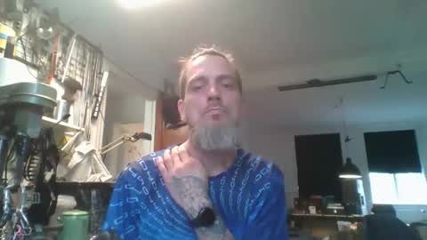 Snapshot of feelfemdom chatting on September 2025 09:00:02 AM feelfemdom online show from September 2025 09:00:02 AM