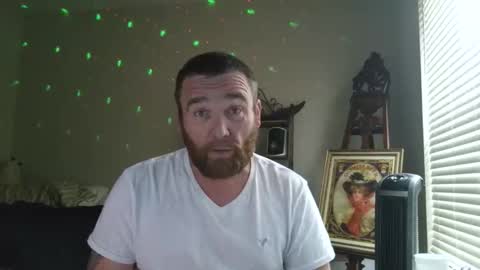 PullouProblems online show from December 2025 09:09:02 PM