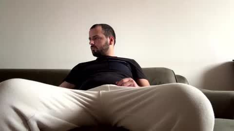 feet_fet online show from January 2025 12:09:01 PM