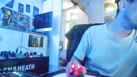 m0rty online show from April 2026 10:57:01 AM