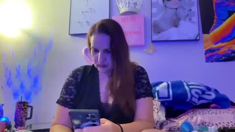 Feisty online show from September 2025 06:56:02 AM