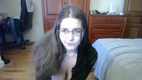 Snapshot of feliciasexy chatting on October 2025 07:42:02 AM Felicia online show from October 2025 07:42:02 AM
