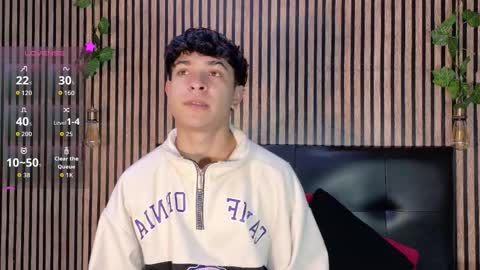 felipe_boy_18 online show from October 2025 03:38:02 AM