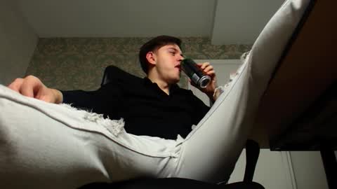 FelixStark online show from November 2025 06:11:02 AM