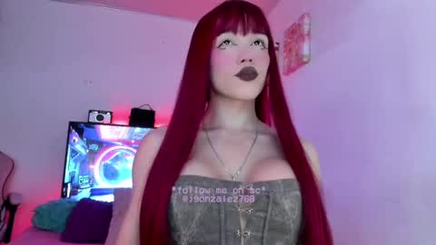 Snapshot of fem_boy6 chatting on February 2025 08:00:01 PM fem_boy6 online show from February 2025 08:00:01 PM
