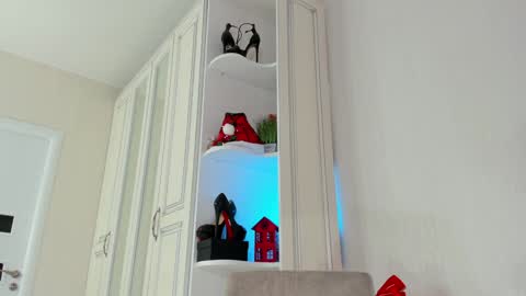 Snapshot of femdomheels chatting on December 2024 01:50:02 PM femdomheels online show from December 2024 01:50:02 PM