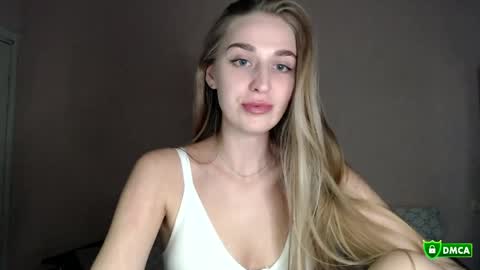 Femke online show from May 2026 08:21:02 PM