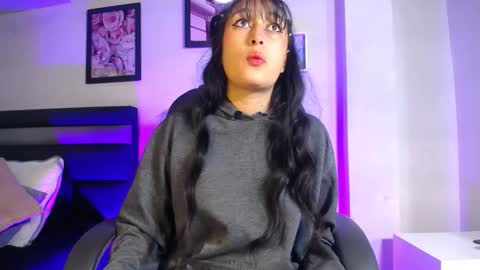 Snapshot of fenixx_19 chatting on March 2026 11:27:01 AM Fenix online show from March 2026 11:27:01 AM