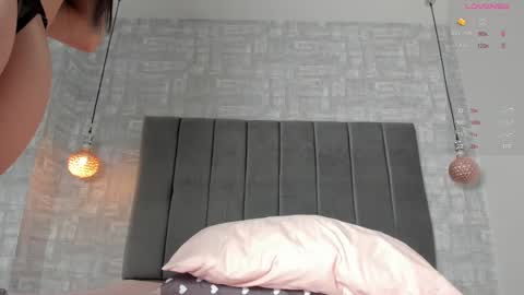  Fernanda Luna  online show from March 2025 12:33:02 PM