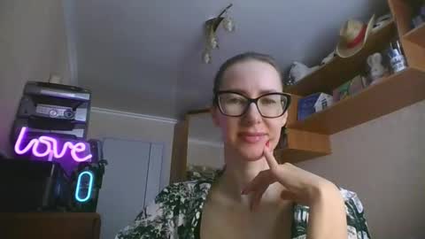 feraliss online show from February 2026 07:57:01 AM