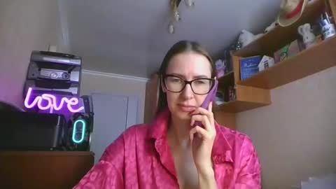 feraliss online show from February 2026 11:28:01 AM