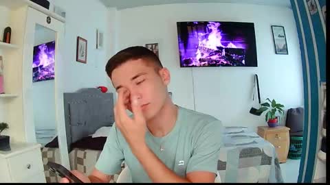 Snapshot of fernando656686 chatting on November 2025 06:51:01 PM little andy online show from November 2025 06:51:01 PM