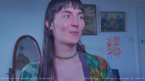 Snapshot of fernydew chatting on March 2025 01:11:01 AM Fern next stream 430pm Monday PST online show from March 2025 01:11:01 AM