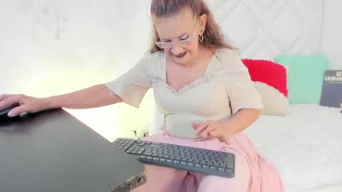 Marcela online show from May 2026 08:07:01 PM