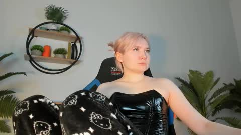 Rey online show from March 2025 11:27:01 AM