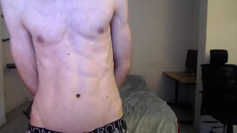 Snapshot of feuerfree chatting on March 2025 05:32:01 AM FeuerHeat online show from March 2025 05:32:01 AM