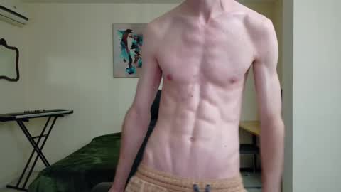 Snapshot of feuerfree chatting on October 2025 03:43:01 PM FeuerHeat online show from October 2025 03:43:01 PM