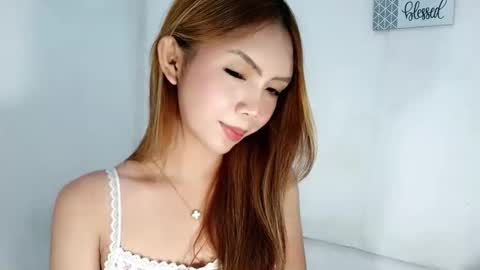 feyaaa online show from November 2025 01:55:02 PM