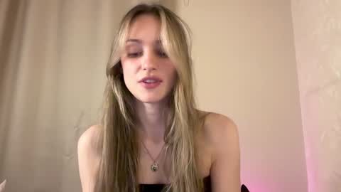 Lisa online show from January 2025 01:38:02 PM