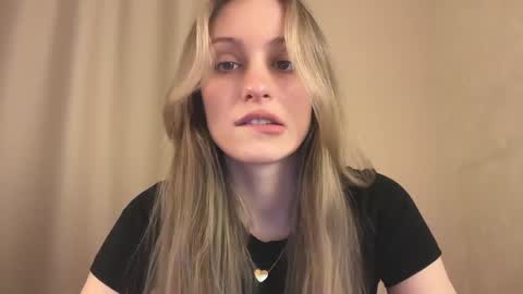 Lisa online show from January 2025 01:00:02 PM